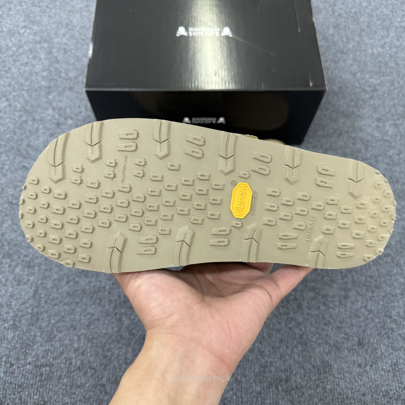 Suicoke X Mastermind Japan Reflective Sandals (4) - www.newkick.vip